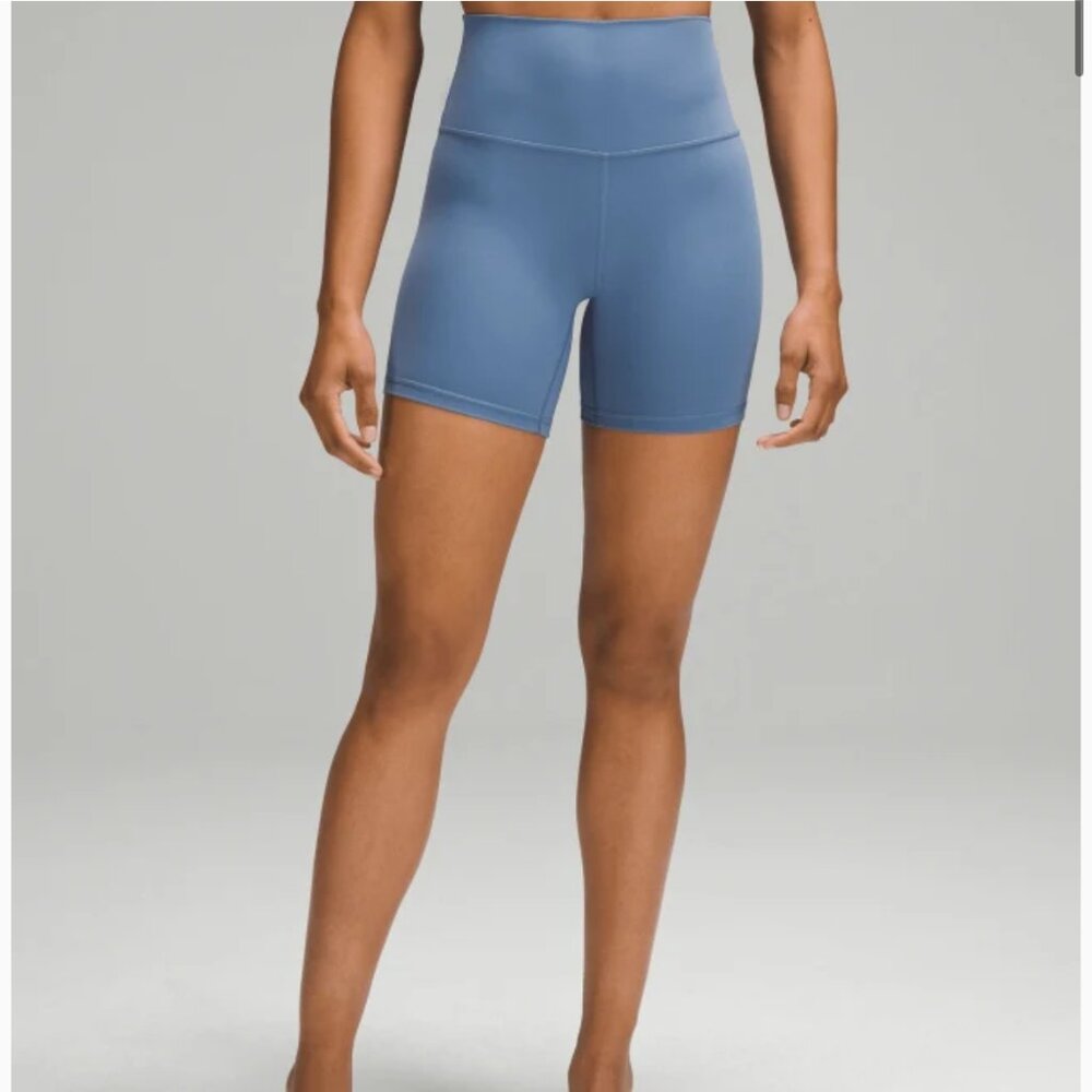 Lululemon Align High-Rise Short 8" Size 6 in Oasis Blue